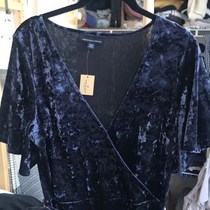 American Eagle Size L Blue/Navy  Velvet tie Dress